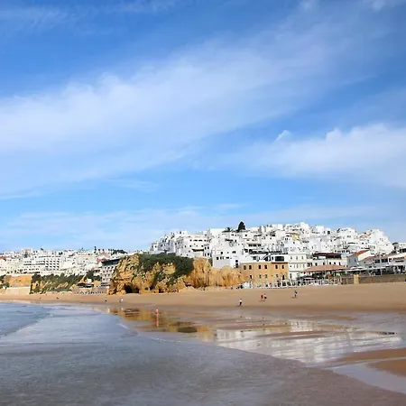 Casa Da Praia Dos Pescadores, Albufeira-algarve * البوفيرا
